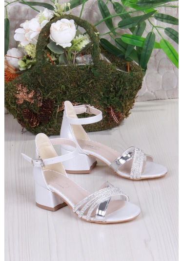 Fort 352091 Taşlı Detaylı Topuklu Kız Çocuk Abiye Ayakkabı Siyah