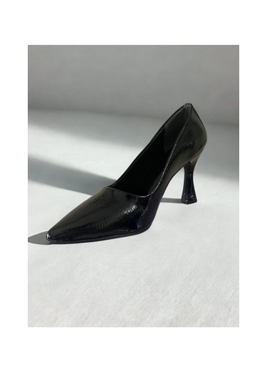 Siyah Kırışık Rugan Stiletto Siyah Kırışık Rugan
