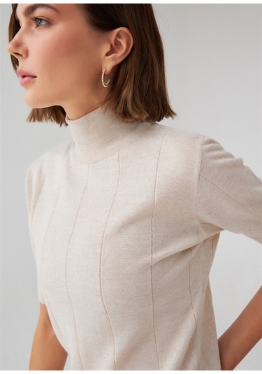 Peraluna Balıkçı Yaka Kısa Kollu İnce Basic Kadın Triko Bluz Ekru-Ekru