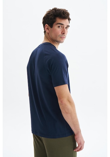 Arma Erkek Regular Fit Basic Reglan Kollu Süprem Bisiklet Yaka Tişört Y29344472202 Lacivert Arma Erkek Regular Fit Basic Reglan Kollu Süprem Bisiklet Yaka Tişört Y29344472202 Lacivert