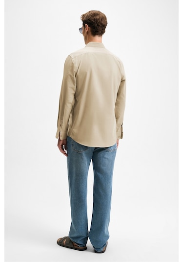 RISTO Erkek Düğmeli Yıkama Sonrası Ütü İhtiyacını En Aza İndiren Kumaş Gömlek Yaka Manşetli Bej Göml
