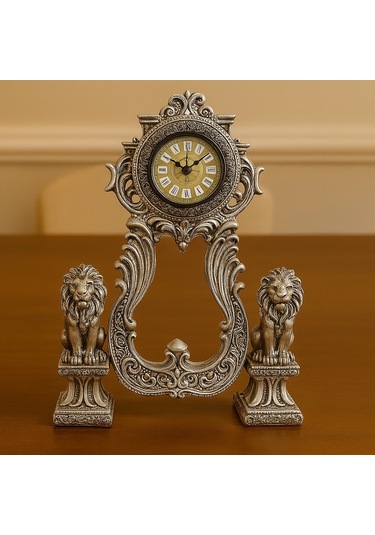Aslan Figürlü Dekoratif Masa Saati Kraliyet Tarzı 40x28 Gümüş