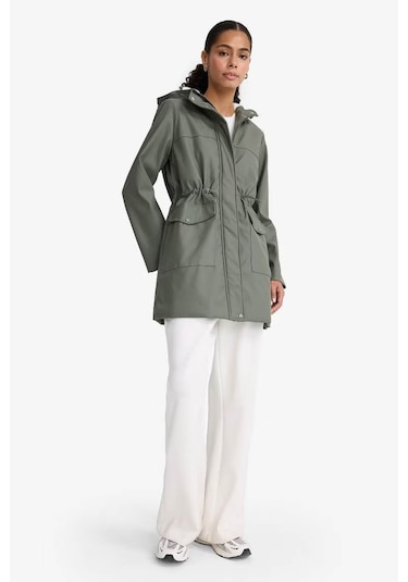 Defacto Regular Fit Kapüşonlu Suni Deri Haki Kadın Yağmurluk&rüzgarlık E8575ax/kh461 Haki