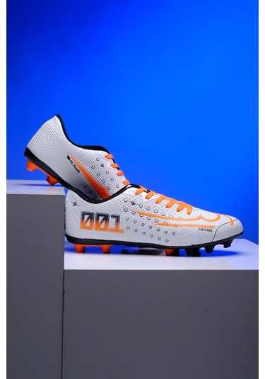 W001 Erkek Çim Halı Saha Dişli Krampon 001