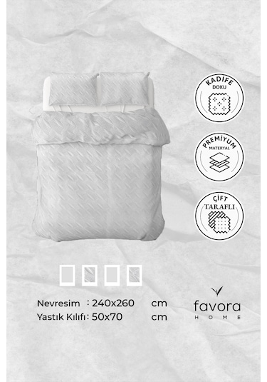 Queen Kadife Çift Kişilik Yatak Örtüsü - Krem