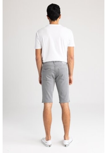 DeFacto Slim Fit Dar Kesim Jean Bermuda A4802AX23SMNM55 DeFacto Slim Fit Dar Kesim Jean Bermuda A4802AX23SMNM55