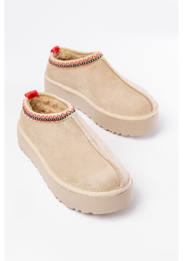 Ndr-2888 Bej Süet İçi Kürklü Kışlık Kapalı Burun Kadın Günlük Terlik Beyaz