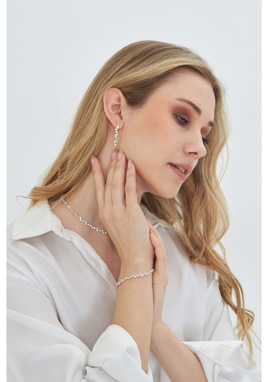 Lesa Wear Ajda Model Zirkon Taşlı Zarif Kolye Küpe Bileklik Seti Gümüş