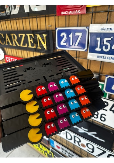 Pacman Plakalık, Pac Man Plakalık, Motor Plakalık