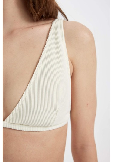 DeFacto Regular Fit Ribana Basic Düz Bikini Üstü-Fall in Love T5224AZ24SMER103 DeFacto Regular Fit Ribana Basic Düz Bikini Üstü-Fall in Love T5224AZ24SMER103