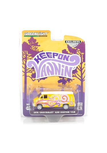 Greenlight 1976 Chevrolet G20 Custom Van 1/64 Model Araba
