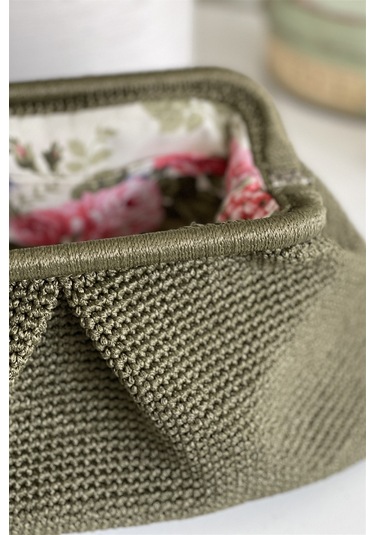 El Yapımı Haki Renk Pileli Örgü El Çantası Haki