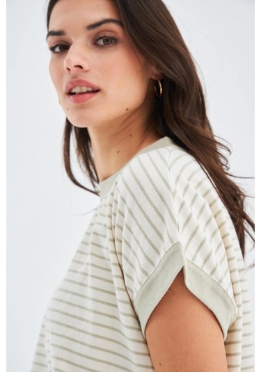 Peraluna Vera Blouse & Shorts Pamuklu Yazlık Kadın Triko Şort Tak Ekru