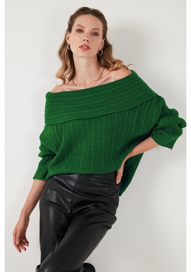 Lela Oversize Fit Madonna Yaka Triko Bayan Kazak 4615216 Benetton