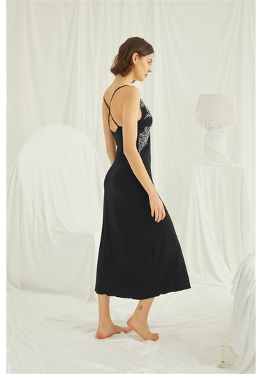 Monamise 19195 Kadın Dekolteli Brode Dantelli Yırtmaçlı Gecelik -siyah Siyah