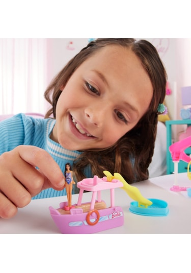 Barbie Mini BarbieLand Dreamboat HYF41