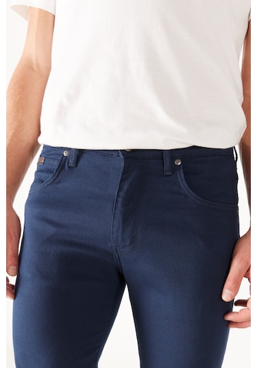 Wrangler Arizona Straight Fit Normal Bel 5 Cep Esnek Pantolon W211842410 Lacivert