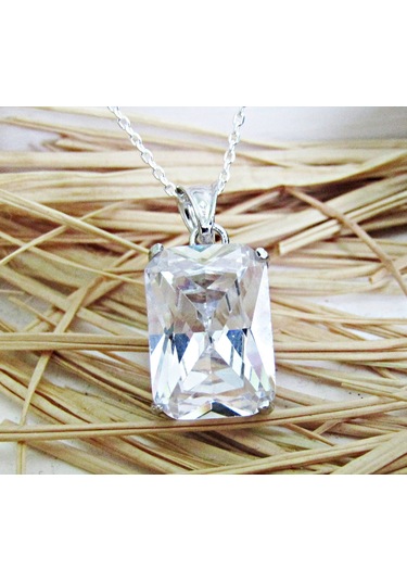 Lilahgümüştr Gümüş Baget Beyaz Taşlı Kadın Kolye