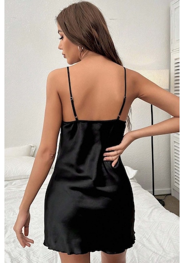 Merry See Dantelli Şık Yırtmaçlı Saten Gecelik Siyah