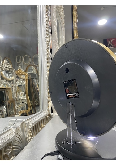 Gold Çerçeveli 30 Cm Yuvarlak Saat Altın