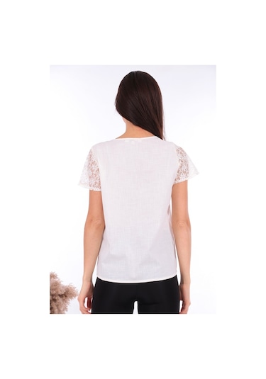 Bluz Yakası Dantel Detaylı Pamuklu Keten