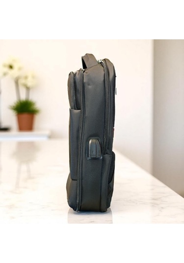 Orta Boy Laptop Gözlü Sert Kasalı Sırt Çantası Baggaj S24132 Siyah - Gri