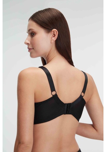 Tüllü Balenli Desteksiz Dolgusuz Yaka Detaylı Toparlayıcı Küçültücü Sütyen Siyah