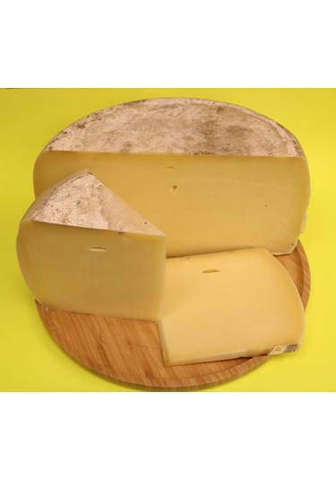 Kars Eski Kaşar Peyniri 1 KG