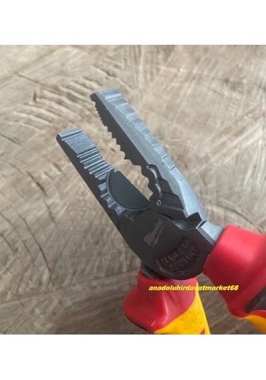 Milwaukee 180mm Pense Cobalt Çelik Pense Kombine Pense 1000v 3fonksiyon 180mm