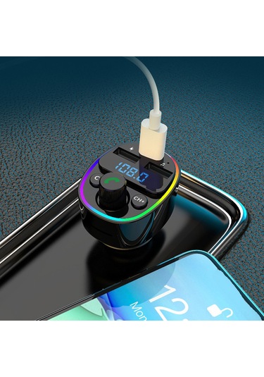 Symbee Çift Usb Portlu, Bluetooth 5.0, Fm Vericili, Renkli Led Aydınlatmalı, Araç Mp3 Çalar Ve Şarj Cihazı