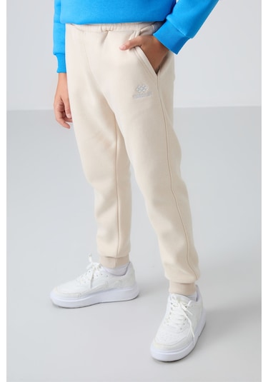 Tommy Life Bej Pamuklu Kalın İçi Tüylü Yumuşak Dokulu Standart Fit Nakışlı Erkek Çocuk Eşofman Alt - 11224 Bej Tommy Life Bej Pamuklu Kalın İçi Tüylü Yumuşak Dokulu Standart Fit Nakışlı Erkek Çocuk Eşofman Alt - 11224 Bej