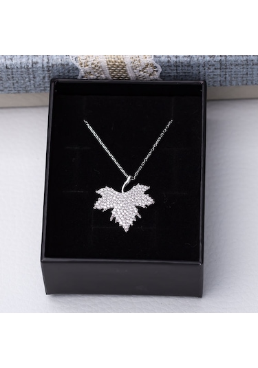 Çınar Yaprağı Model Zirkon Taşlı 925 Ayar Gümüş Kadın Kolye Gümüş - Rodyum