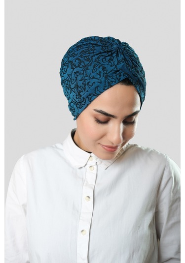 Petrol Mavisi Pratik Hazır Geçmeli Tesettür Bone Jakar Kendinden Desenli 1209 17 Petrol Mavisi