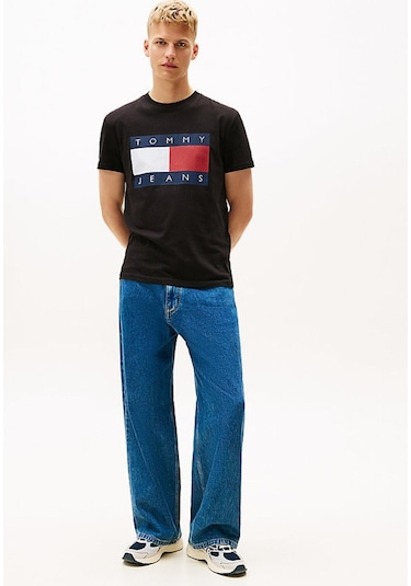Tommy Hilfiger Tjm Reg Bıg Flag Ss Tee Ext-13777 Siyah