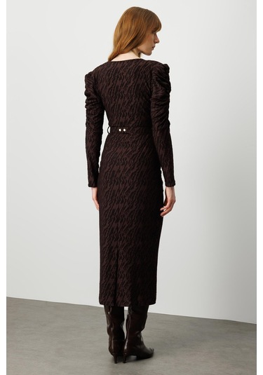 Moda İlgi Kadın Kruvaze Büzgü Detaylı Jakar Yakma Kumaş Beli Kemerli Kalem Elbise 0022 Kahverengi Kahverengi Moda İlgi Kadın Kruvaze Büzgü Detaylı Jakar Yakma Kumaş Beli Kemerli Kalem Elbise 0022 Kahverengi Kahverengi