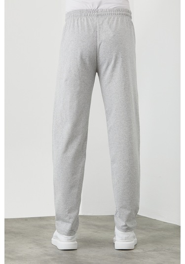 Erkek Gri Fermuar Cep Nakış Detaylı Düz Paça Rahat Kesim Eşofman Altı gri