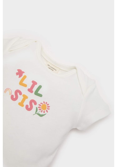 DeFacto Kız Bebek Yenidoğan Bisiklet Yaka Baskılı Ribana Kısa Kollu Çıtçıtlı Body E8244A525SMER98