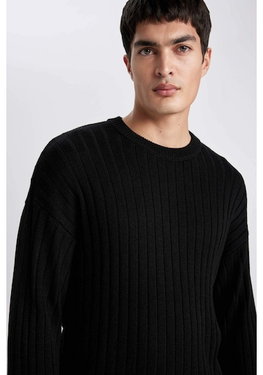 DeFacto Relax Fit Bisiklet Yaka Basic Düz Triko Kazak B9723AX24SPBK81