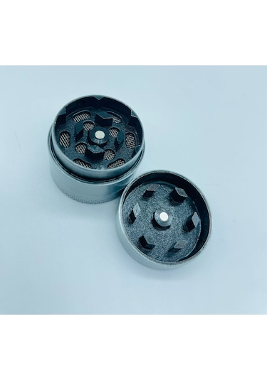 Çelik Metal 3 Parça Tütün Öğütücü Kabartmalı Desenli Grinder 30 MM