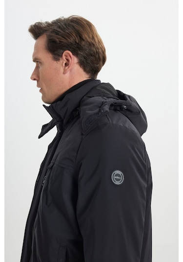 AC&Co / Altınyıldız Classics Erkek Standart Fit Normal Kesim Kapüşonlu Mont Siyah