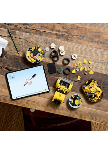 LEGO® Icons Transformers Bumblebee 10338 - Yetişkinler İçin Koleksiyonluk Robot Aksiyon Figürü Yapım Seti (950 Parça)