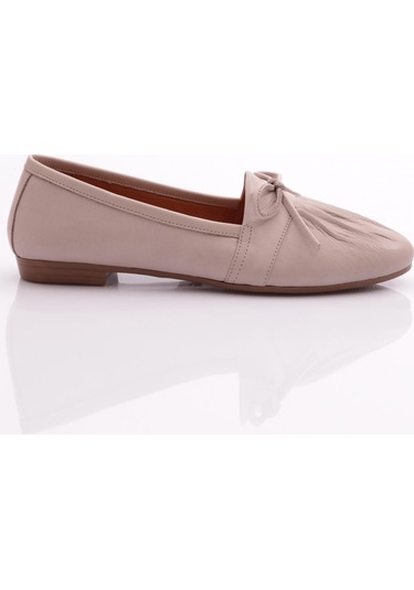 Dgn 133 Kadin Büzgü Detayli Babet 133-2109-R4971 Gümüş Dgn 133 Kadin Büzgü Detayli Babet 133-2109-R4971 Gümüş