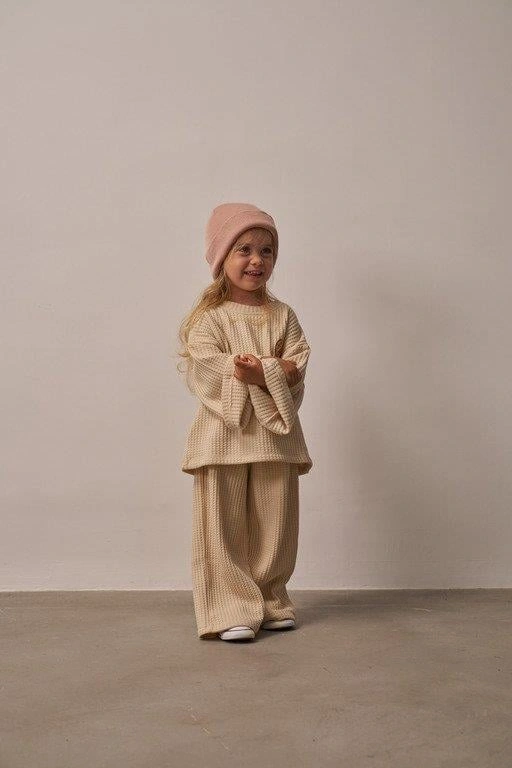 Bej Cookie Nakışlı Dökümlü Alt Üst Takım Bej