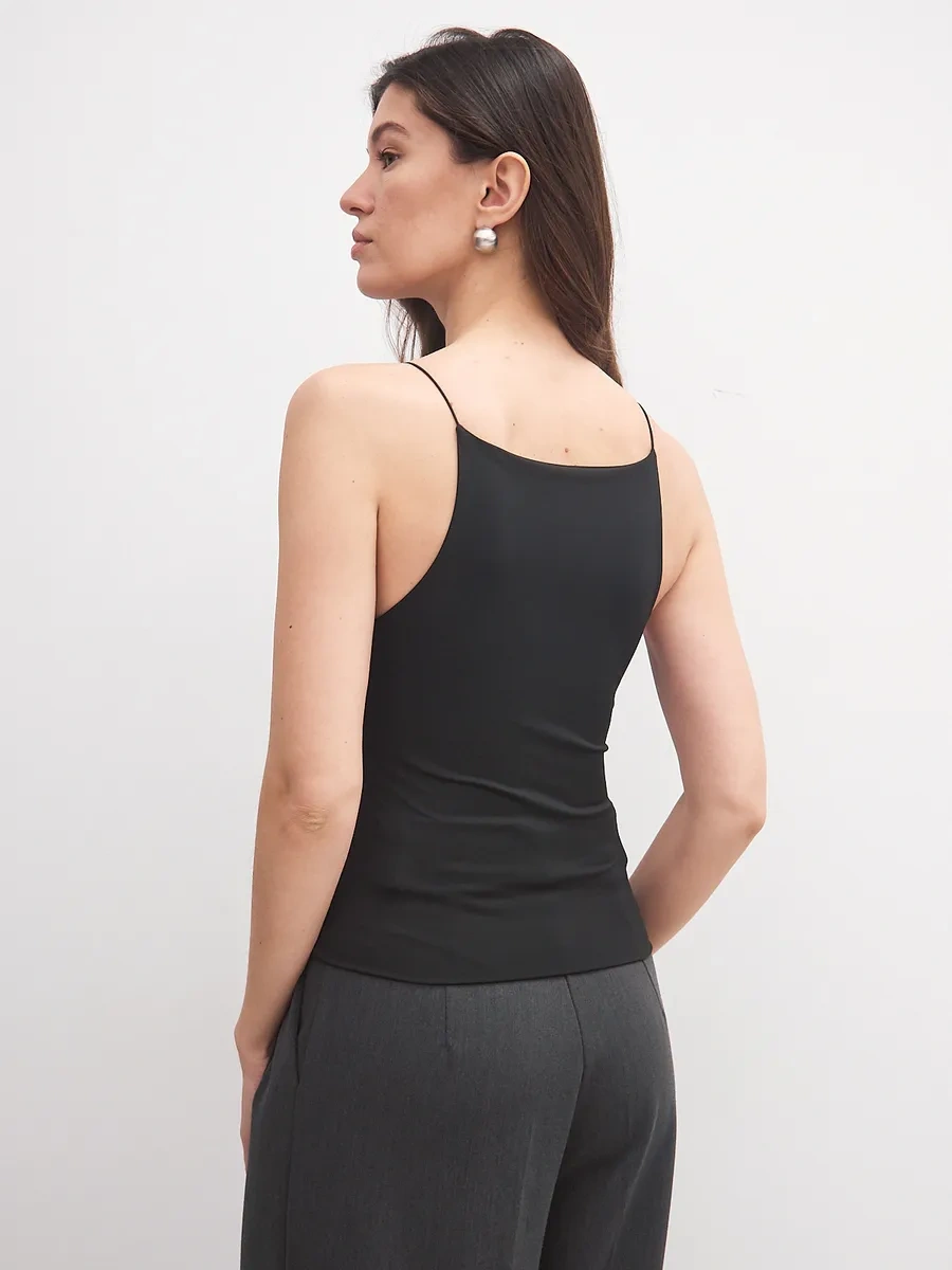 Cropstops Astarlı Askılı Vücuda Oturan Üst 287665255 Siyah