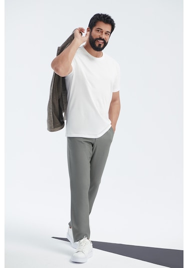 AC&Co / Altınyıldız Classics 4A4800000001BYZXS Slim Fit Bisiklet Yaka Kısa Kol Pamuklu Erkek Tişört Beyaz AC&Co / Altınyıldız Classics 4A4800000001BYZXS Slim Fit Bisiklet Yaka Kısa Kol Pamuklu Erkek Tişört Beyaz