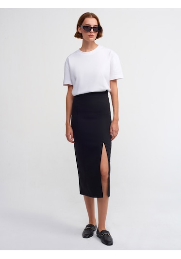 Dilvin Dekoratif Dikişli Bisiklet Yaka Kadın Tshirt Beyaz