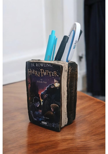 Harry Potter Ve Felsefe Taşı Kitabı Şeklindeki Kalemlik 10x8 Cm