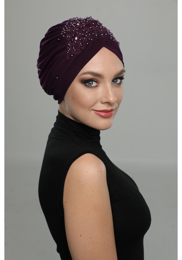 Kopma Astarlı İşlemeli Mor Dantel Motifli Hazır Türban Tesettür Abiye Bone Mor