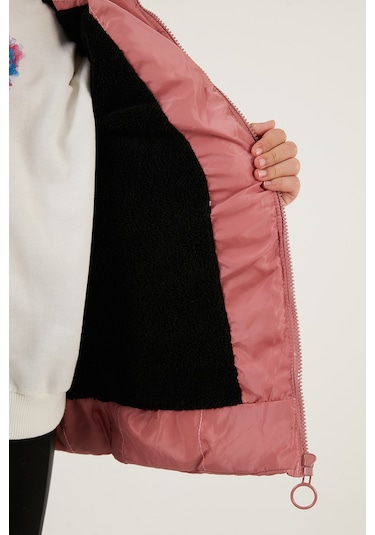 Lela Peluş Astarlı Yakası Suni Kürklü Çıkarılabilir Kapüşonlu Kışlık Kız Çocuk Mont 5766038 Pudra Lela Peluş Astarlı Yakası Suni Kürklü Çıkarılabilir Kapüşonlu Kışlık Kız Çocuk Mont 5766038 Pudra