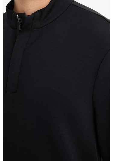 Defacto Regular Fit Dik Yaka Yarım Fermuarlı Sweatshirt F2821ax25aubk81 Siyah